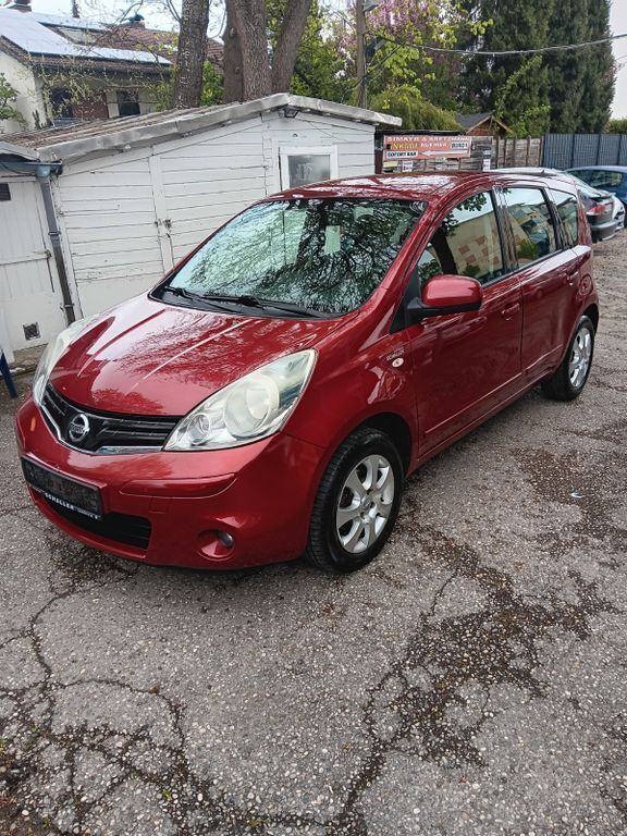 Rot Gebraucht 2012 Nissan Note I-Way Van / Kleinbus | 3.700 € (Guter Preis) - Bild 1/4