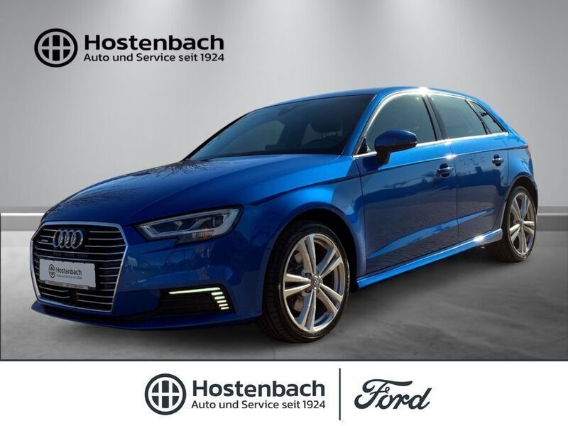 Arablau kristalleffekt Gebraucht 2020 Audi A3 Sportback e-tron S-Line Limousine | 20.490 € (Superpreis) - Bild 1/4