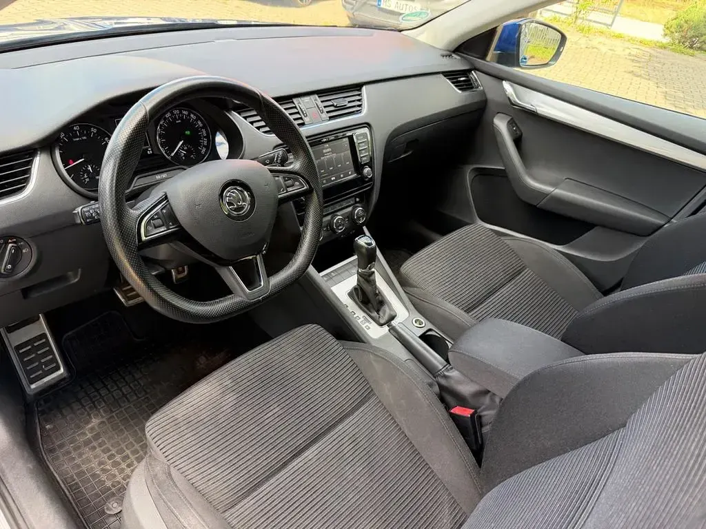 Gebraucht Skoda Octavia 150 PS (110 kW) 2016 Blau Kombi