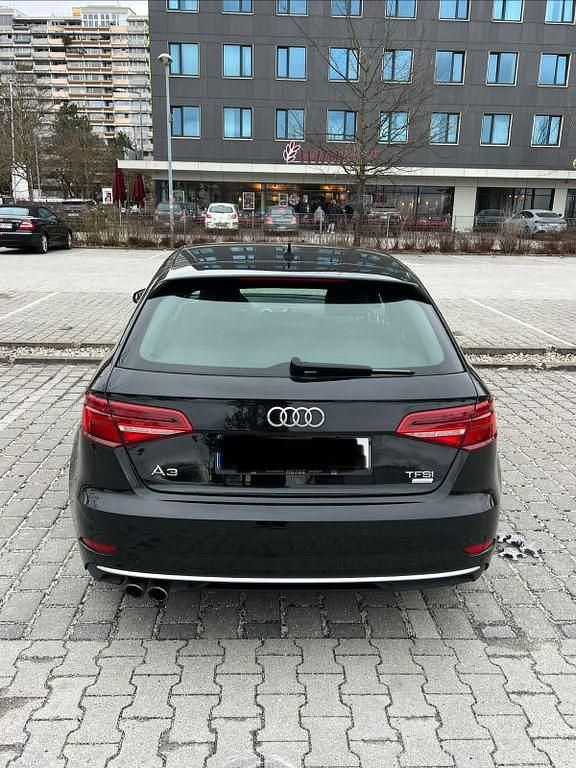 Gebraucht Audi A3 Design 150 PS (110 kW) 2016 Schwarz Limousine