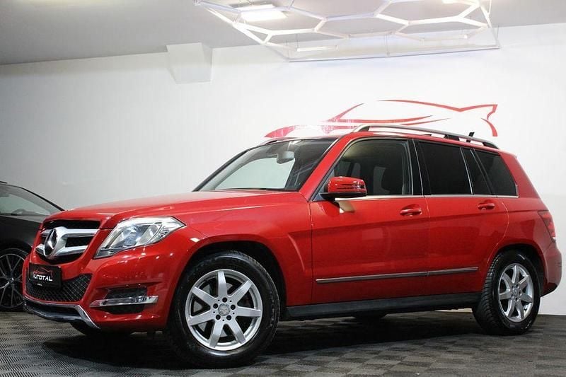 Gebraucht Mercedes GLK250 211 PS (155 kW) 2013 Rot SUV