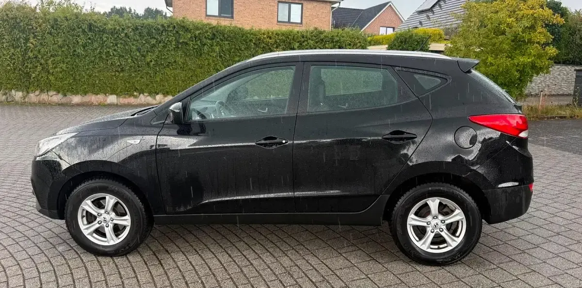 Gebraucht Hyundai ix35 Style 135 PS (99 kW) 2012 Schwarz SUV