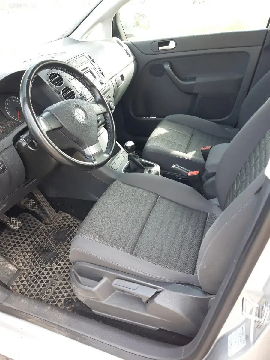 Używany VW Golf 80 KM (58 kW) 2006 Szary Minivan