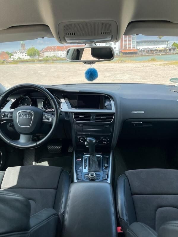 Braun Gebraucht 2011 Audi A5 Sportback Limousine | 10.000 € (Fairer Preis) - Bild 1/4