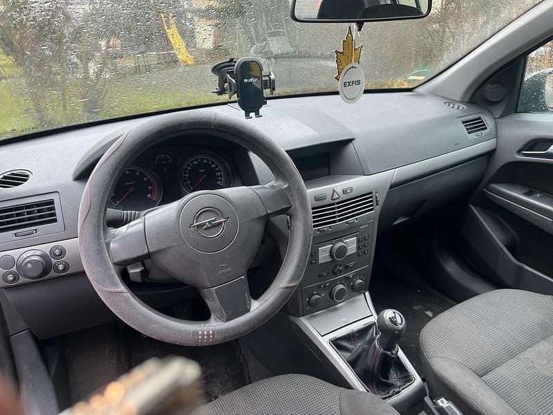 Gebraucht Opel Astra 2004 Kleinwagen