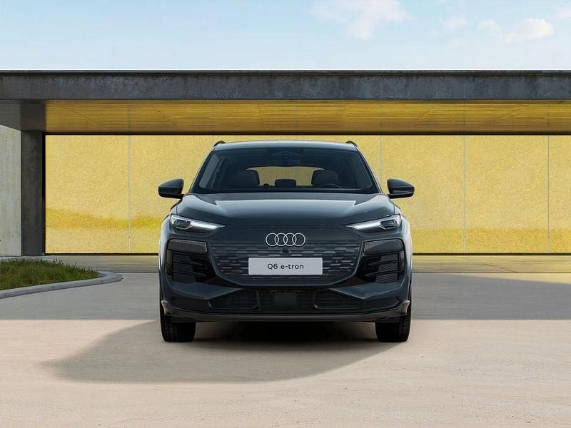Neu Audi Q6 e-tron 214 kW (292 PS) 2026 SUV