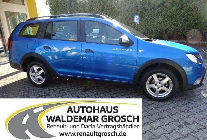 Gebraucht Dacia Logan MCV Celebration 90 PS (66 kW) 2017 Blau Limousine