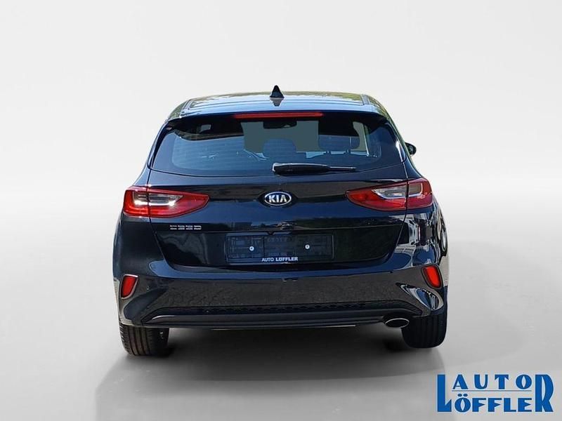 Gebraucht Kia Ceed 101 PS (74 kW) 2020 Schwarz Kleinwagen