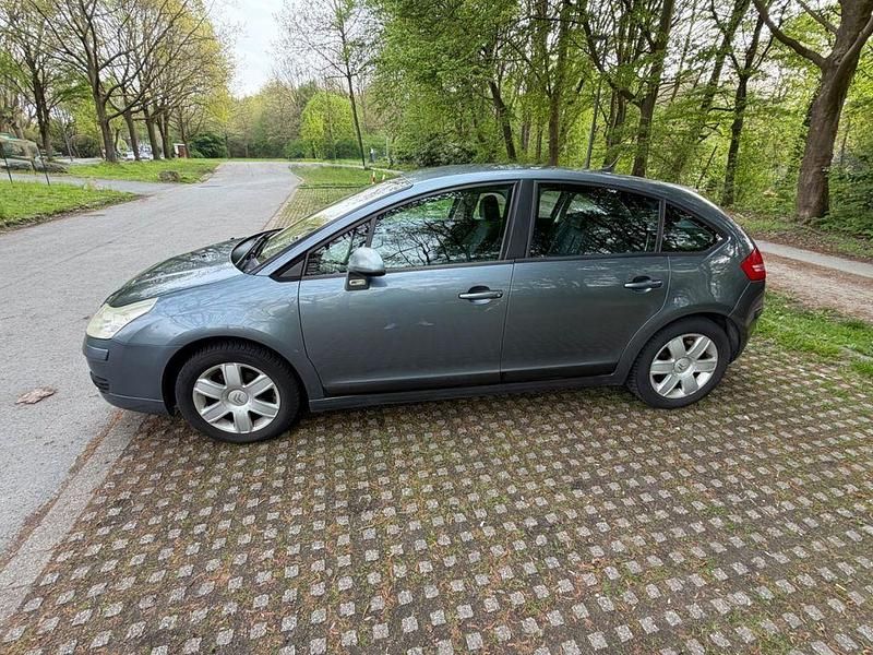 Gebraucht Citroën C4 109 PS (80 kW) 2007 Grau Limousine