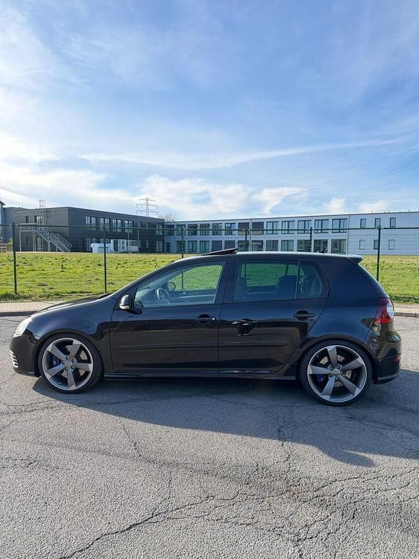 Gebraucht VW Golf V R 250 PS (183 kW) 2007 Schwarz Limousine