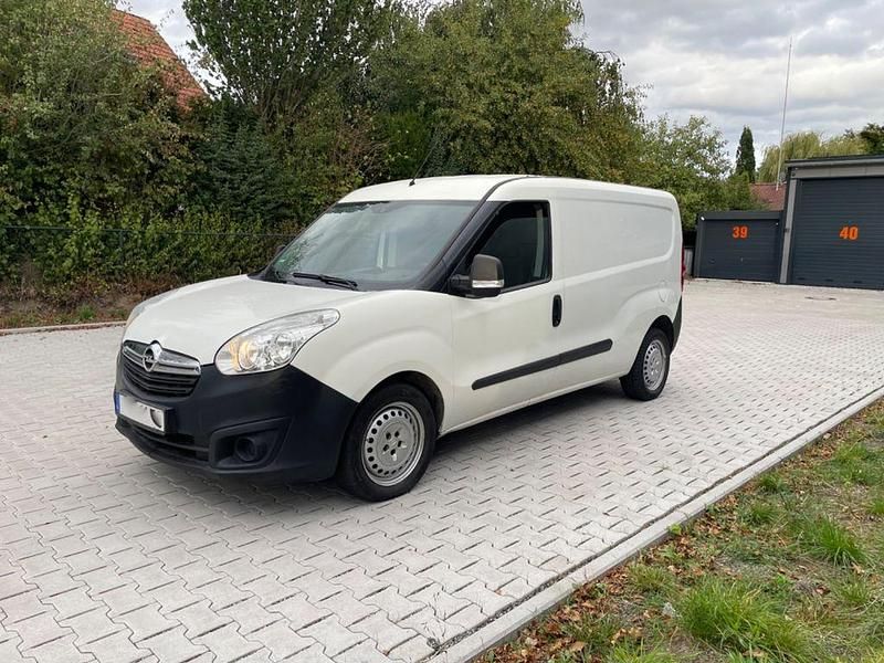 Gebraucht Opel Combo 95 PS (69 kW) 2018 Weiß Van / Kleinbus