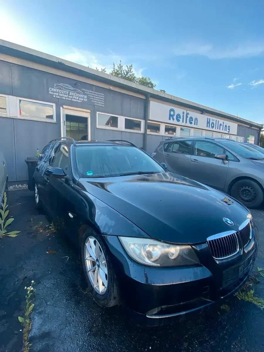 Gebraucht BMW 320 150 PS (110 kW) 2008 Kombi