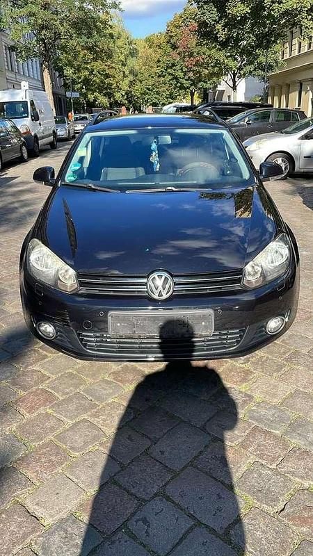 Schwarz Gebraucht 2009 VW Golf VI Kombi | 5.500 € (Etwas zu teuer) - Bild 1/4