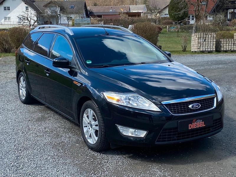 Gebraucht Ford Mondeo 116 PS (85 kW) 2009 Schwarz Kombi