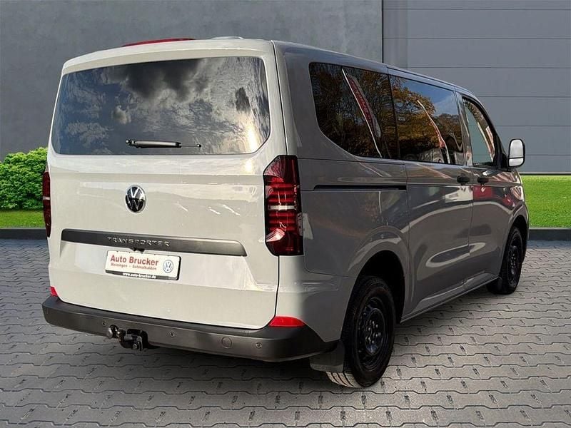 Gebraucht VW T7 150 PS (110 kW) 2025 Grau Van