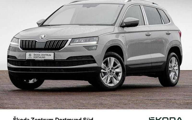 Grau Gebraucht 2021 Skoda Karoq Clever SUV | 22.455 € (Superpreis) - Bild 1/4
