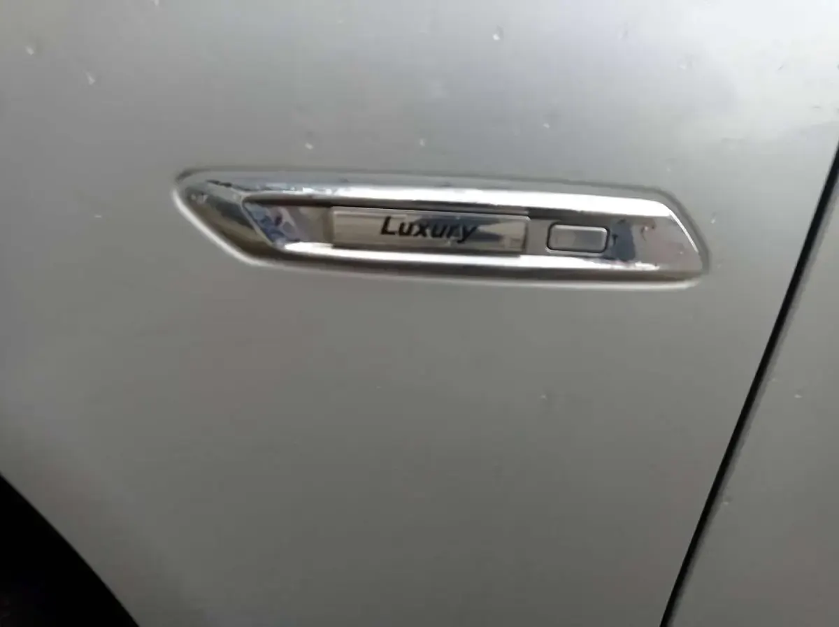 Second-hand BMW 520 Luxury Line 190 CP (139 kW) 2015 Argintiu Berlinǎ