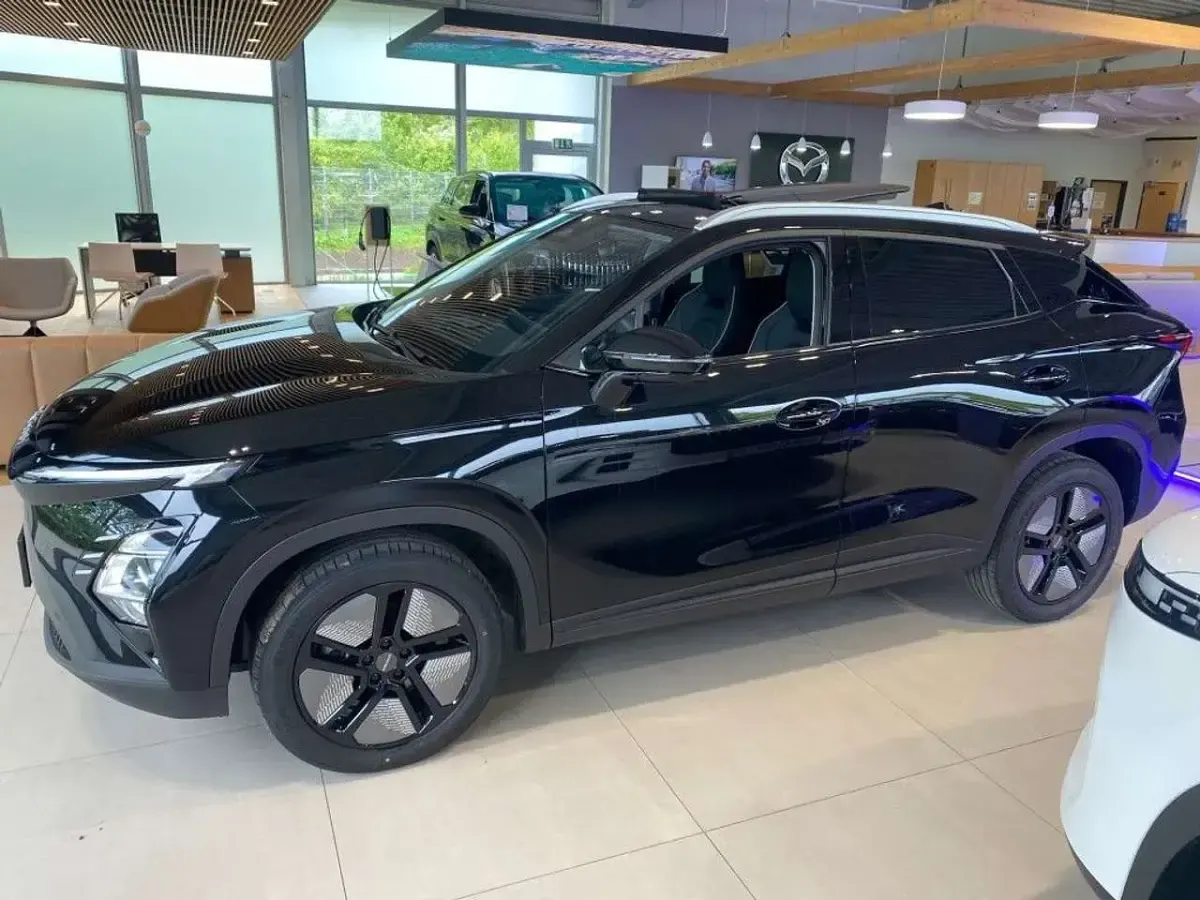 Neu Omoda 5 155 kW (211 PS) 2026 Carbon crystal metallic SUV