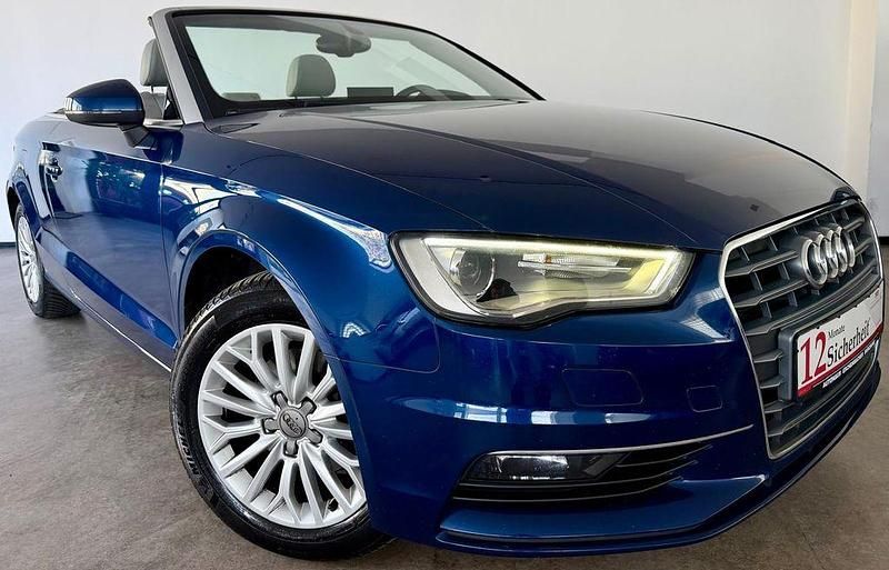 Gebraucht Audi A3 Cabriolet Ambiente 125 PS (91 kW) 2015 Blau Cabrio