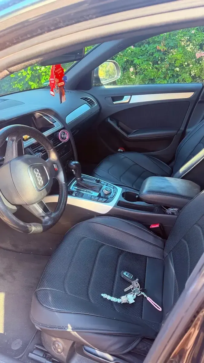 Gebraucht Audi A4 S-Line 160 PS (117 kW) 2009 Grau Limousine