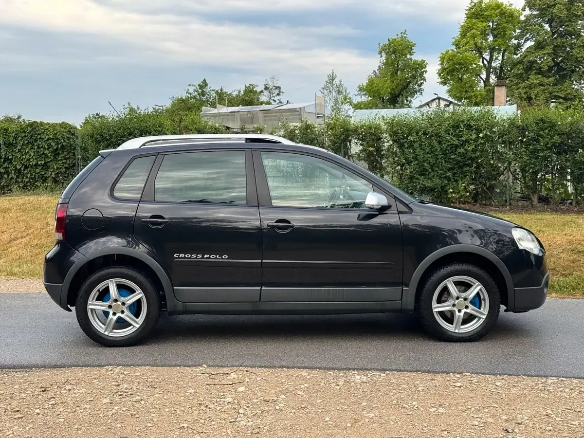Gebraucht VW Polo Cross 75 PS (55 kW) 2006 Schwarz Kleinwagen