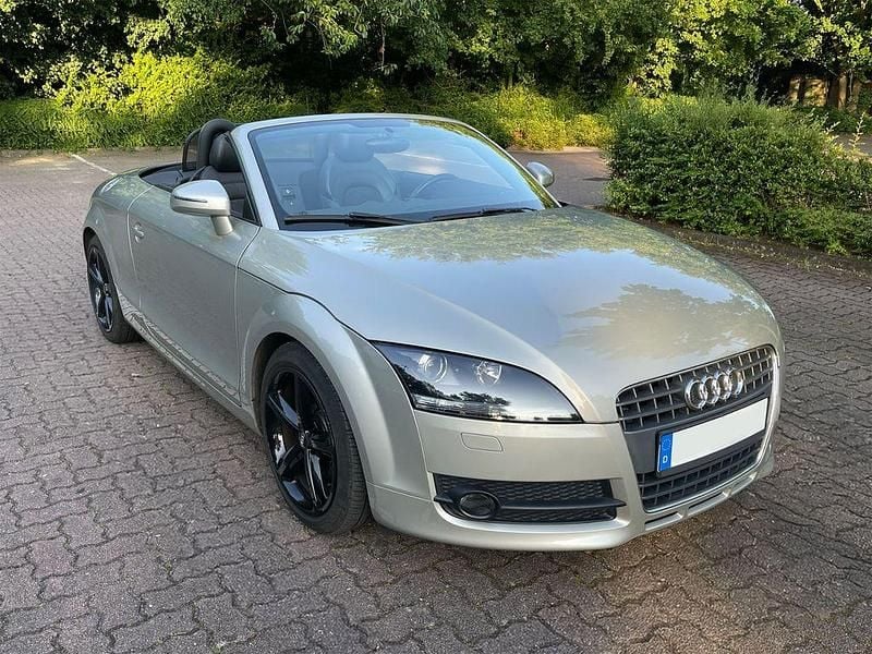 Grau Gebraucht 2007 Audi TT Roadster Sport Cabrio | 8.000 € (Guter Preis) - Bild 1/4