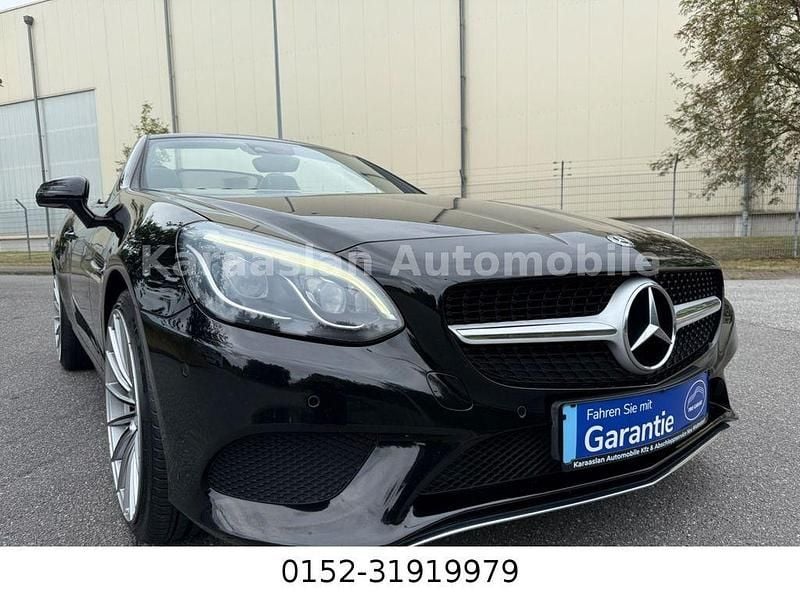 Schwarz Gebraucht 2018 Mercedes SLC180 Cabrio | 26.999 € (Guter Preis) - Bild 1/4