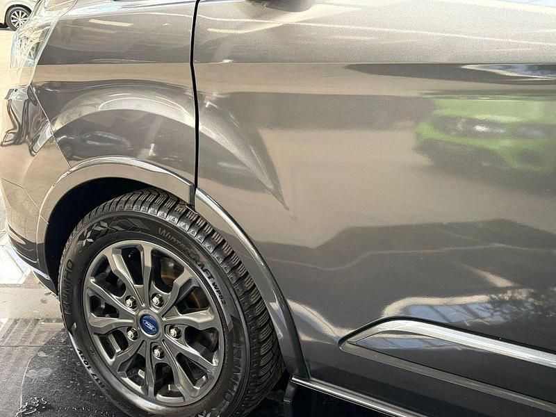 Gebraucht Ford Transit Custom Titanium 170 PS (125 kW) 2019 Grau Kombi