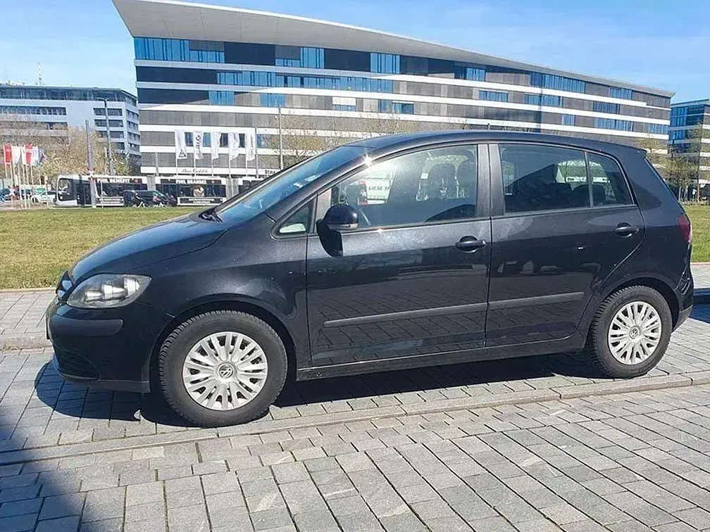 Gebraucht VW Golf Plus Cross Trendline 102 PS (75 kW) 2005 Schwarz Van / Kleinbus