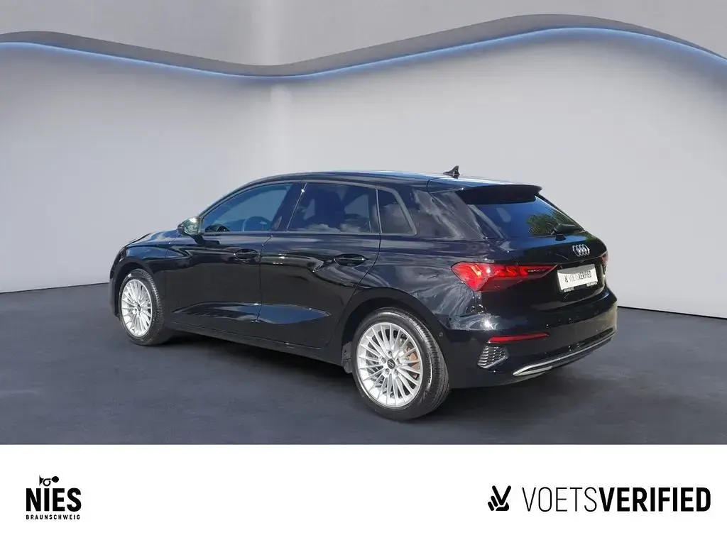 Gebraucht Audi A3 Advanced Plus 150 PS (110 kW) 2023 Schwarz Limousine