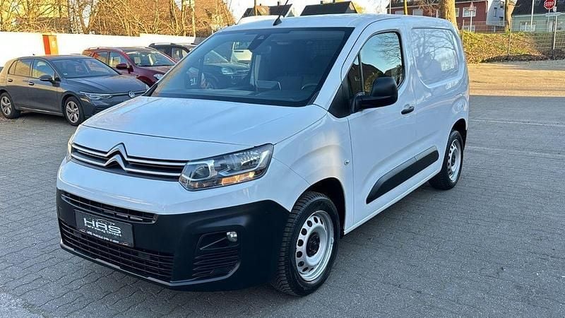 Weiß Gebraucht 2019 Citroën Berlingo Van / Kleinbus | 11.690 € (Superpreis) - Bild 1/4