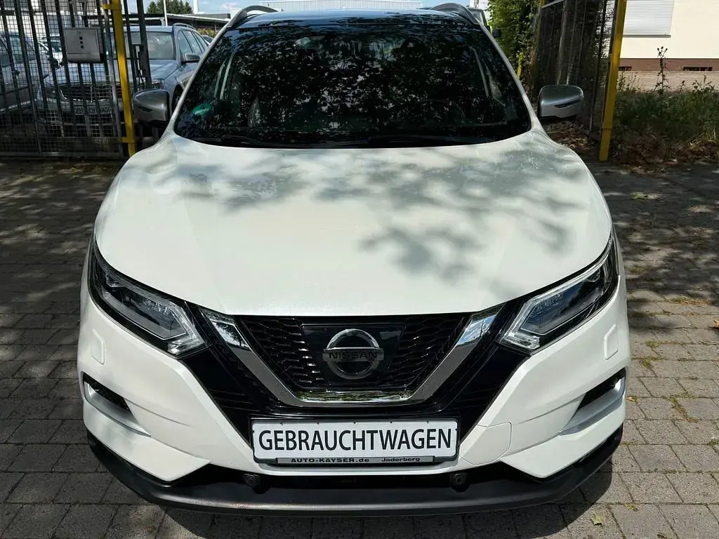 Gebraucht Nissan Qashqai Visia 116 PS (85 kW) 2018 Weiß SUV