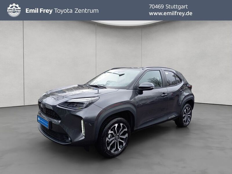 Marlingrau metallic Gebraucht 2025 Toyota Yaris Cross Team SUV | 28.950 € (Superpreis) - Bild 1/4