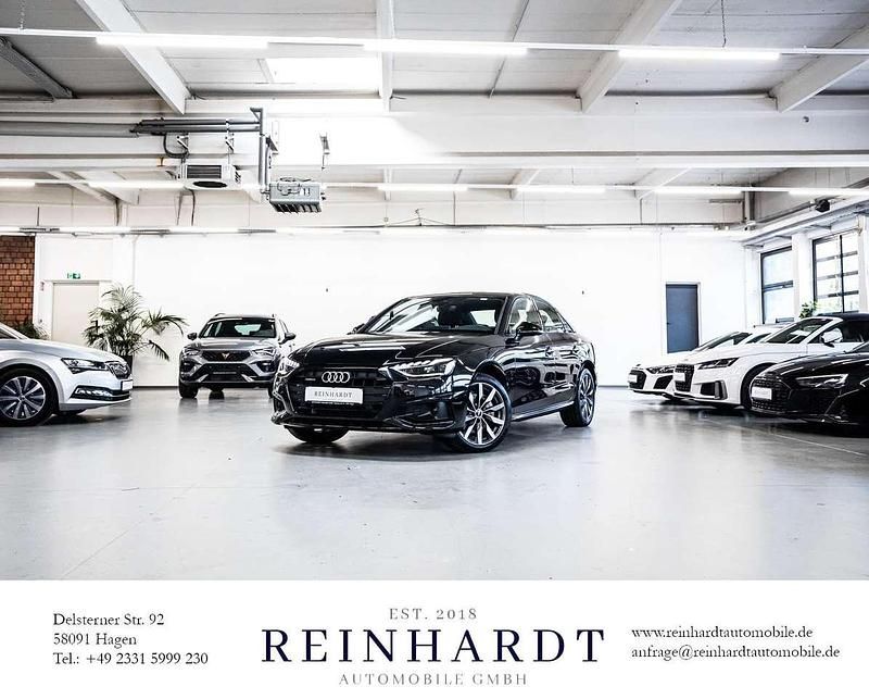 Mythosschwarz metallic Gebraucht 2022 Audi A4 Ambiente Limousine | 30.605 € (Guter Preis) - Bild 1/3