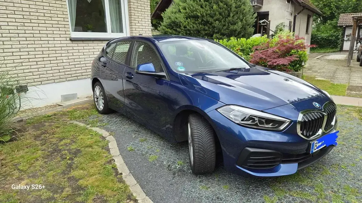 Gebraucht BMW 118 Advantage 136 PS (100 kW) 2024 Blau Kleinwagen