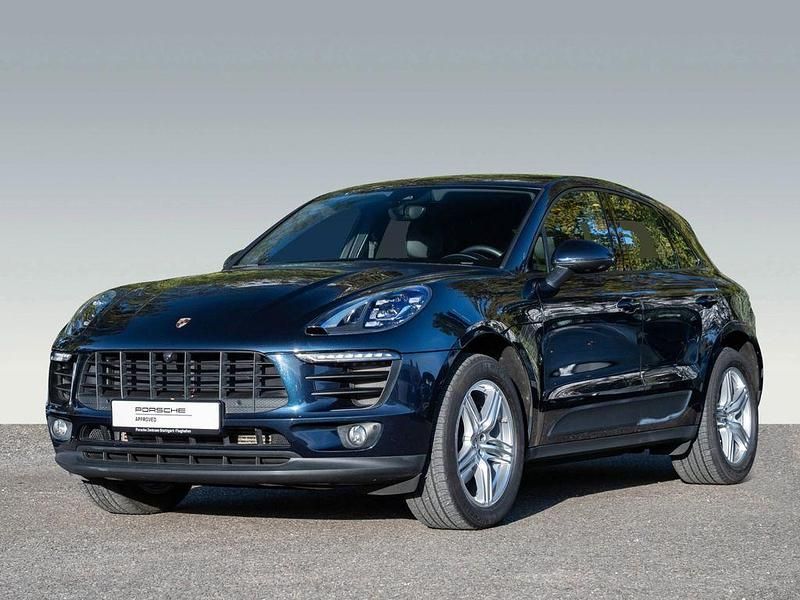 Blau Gebraucht 2017 Porsche Macan SUV | 45.900 € (Teuer) - Bild 1/4