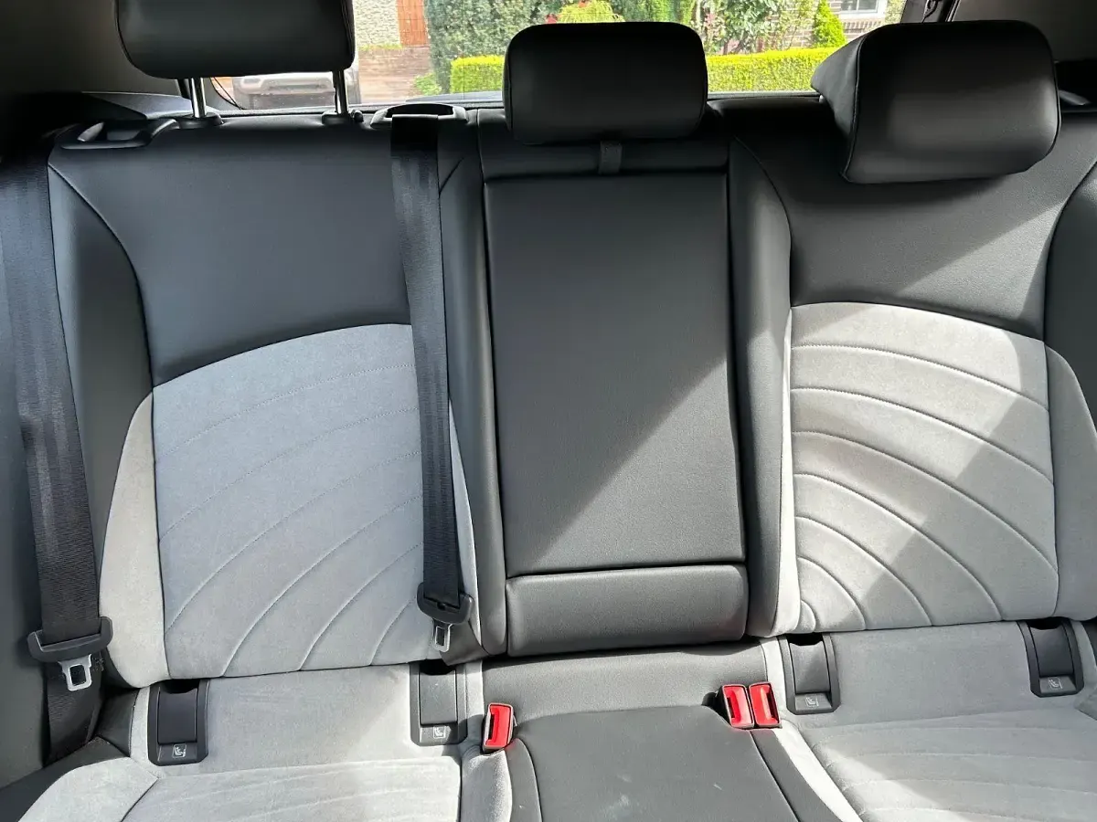 Gebraucht VW ID.3 Pro 150 kW (204 PS) 2023 Schwarz Kleinwagen