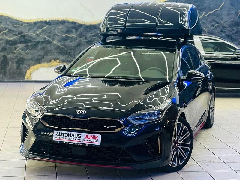 Gebraucht Kia ProCeed GT 204 PS (150 kW) 2019 Schwarz Kleinwagen
