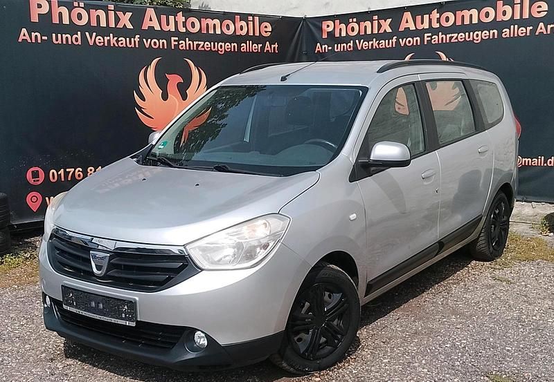 Grau Gebraucht 2012 Dacia Lodgy Prestige Van / Kleinbus | 3.990 € (Etwas zu teuer) - Bild 1/4