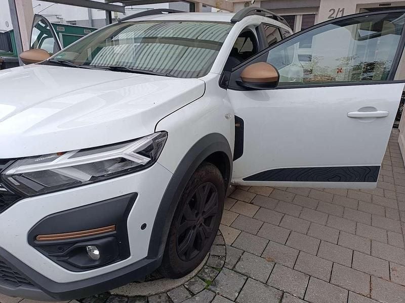 Gebraucht 2024 Dacia Jogger Kombi | 16.500 € (Superpreis) - Bild 1/2