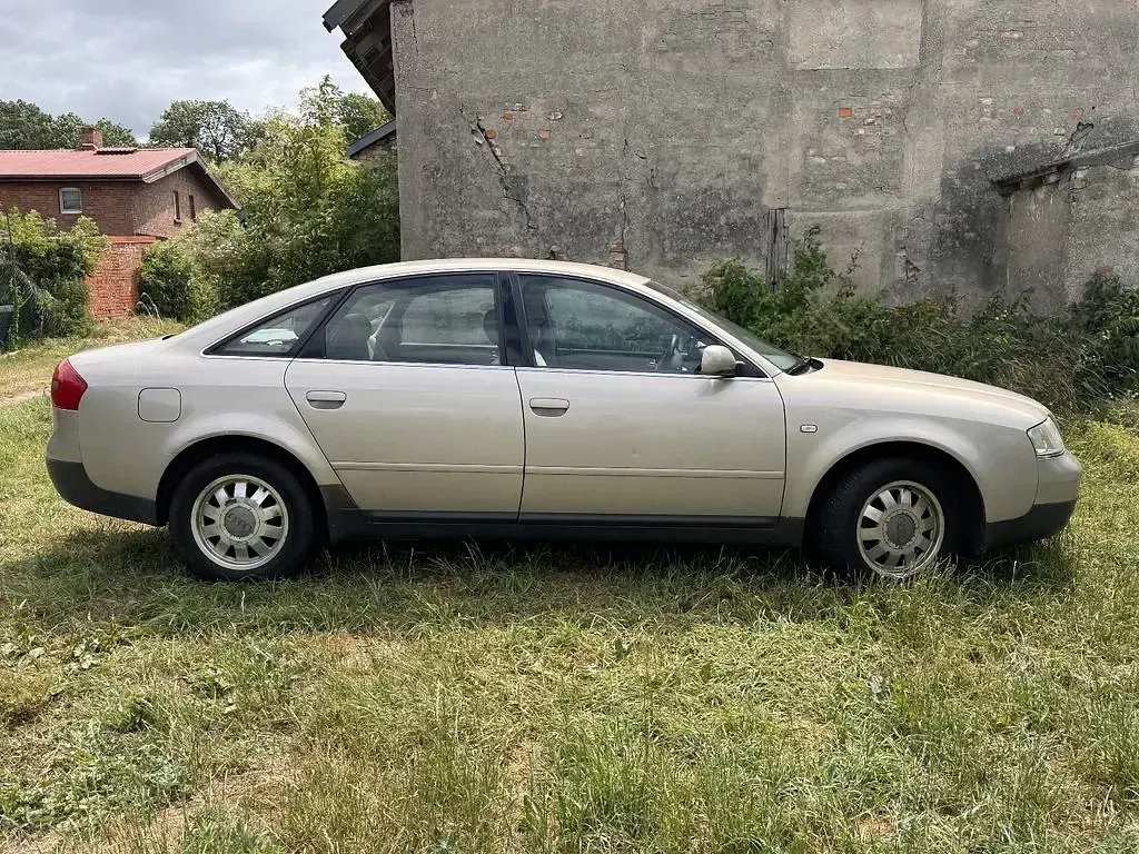 Gebraucht Audi A6 150 PS (110 kW) 1997 Beige Limousine