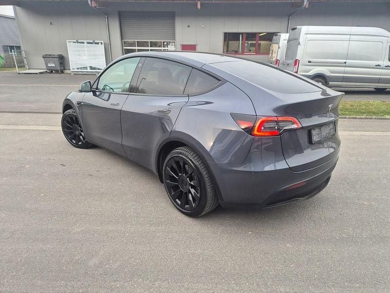 Gebraucht Tesla Model Y RWD 255 kW (347 PS) 2023 Grau SUV