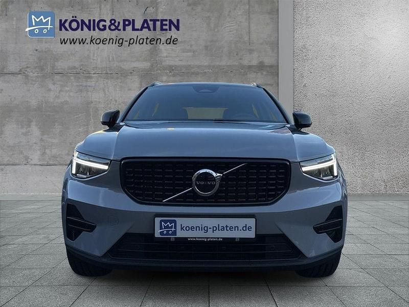Gebraucht Volvo XC40 Plus 163 PS (119 kW) 2025 Grau SUV