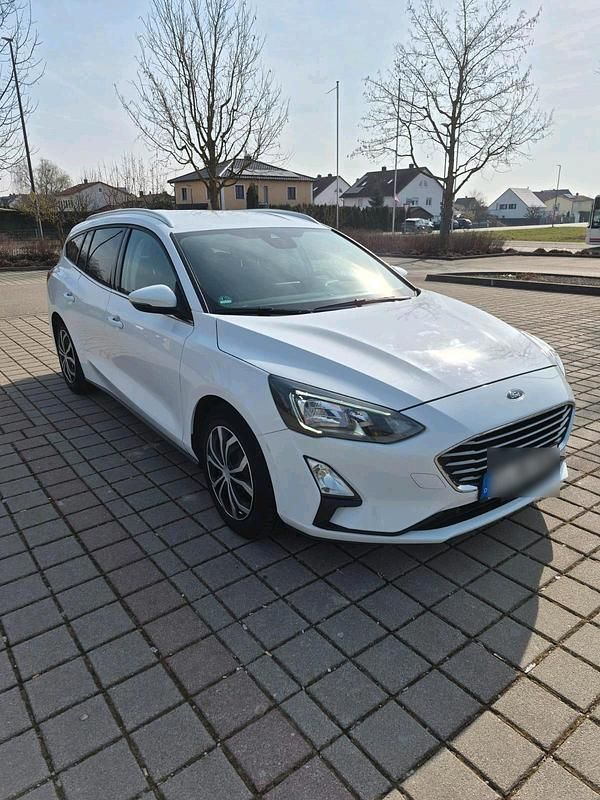 Gebraucht Ford Focus 95 PS (69 kW) 2020 Weiß Kombi