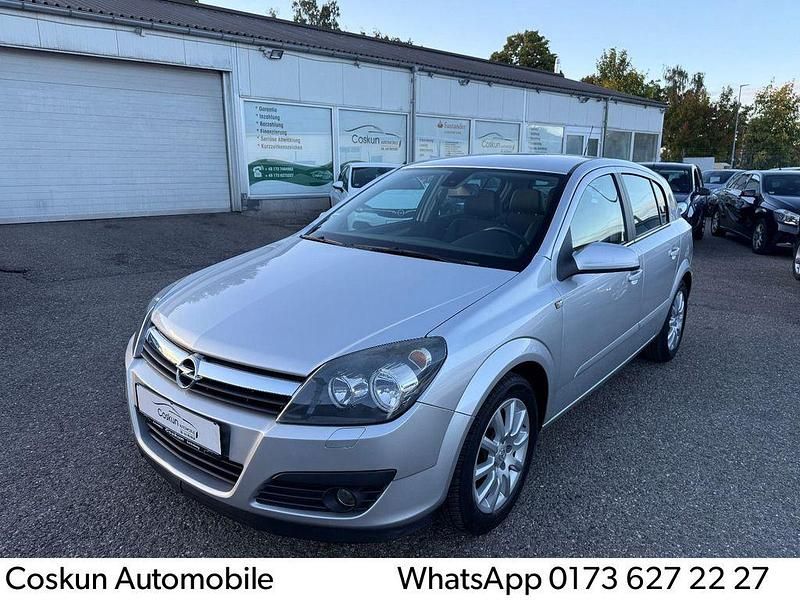 Silber Gebraucht 2006 Opel Astra Cosmo Limousine | 6.490 € - Bild 1/4