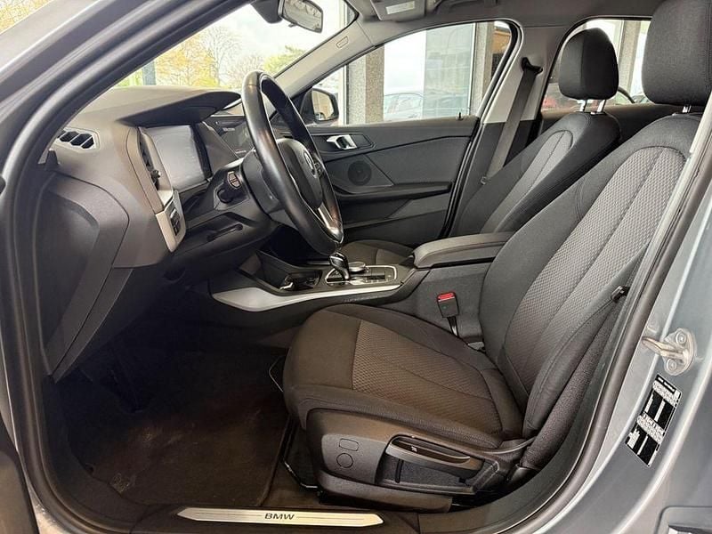 Gebraucht BMW 118 Advantage 150 PS (110 kW) 2023 Grau Kleinwagen