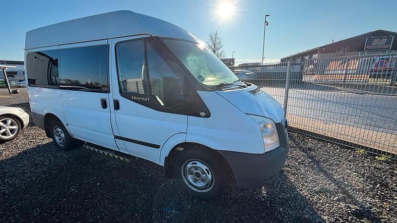 Weiß Gebraucht 2014 Ford Transit Van / Kleinbus | 6.900 € (Superpreis) - Bild 1/4