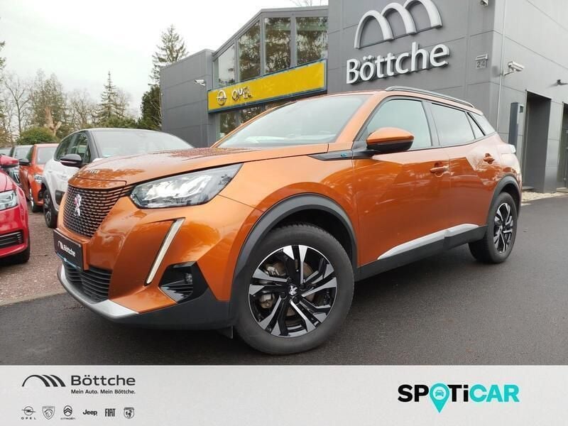 Lackierung orange fusion/typ aussenverkleidung metalliclackierung Gebraucht 2022 Peugeot e-2008 Allure SUV | 15.880 € (Superpreis) - Bild 1/4