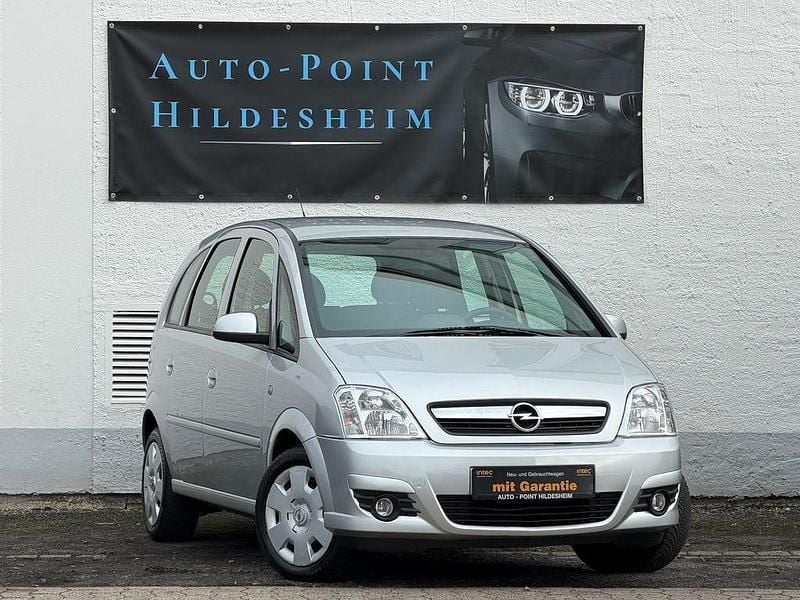 Silber Gebraucht 2007 Opel Meriva Catch Me Van / Kleinbus | 5.490 € (Teuer) - Bild 1/4