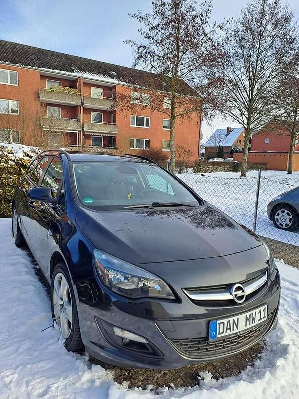Gebraucht Opel Astra 110 PS (80 kW) 2016 Schwarz Kombi